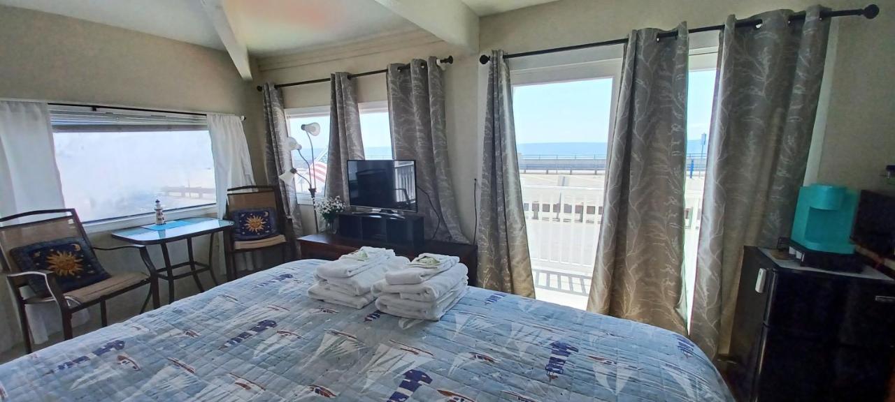 Breakers By The Sea Motel Hampton Bagian luar foto